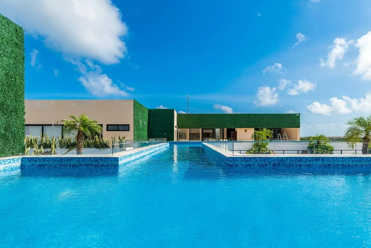 Tulum Promo 2Br With Rooftop Pool, Gym And Free Bikes 0*,  Mexico